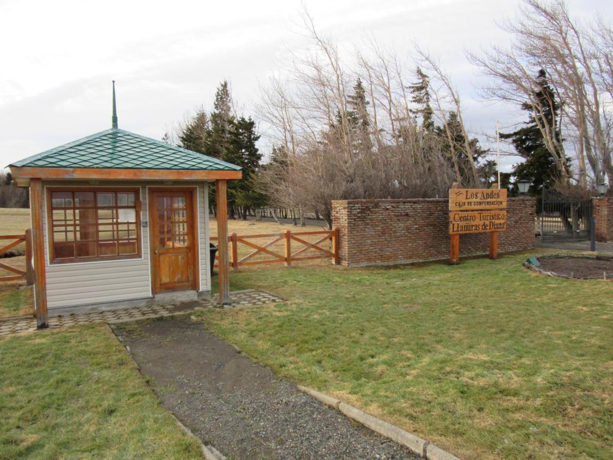 Hotel Y Cabanas Llanuras De Diana - Caja Los Andes Puerto Natales Kültér fotó